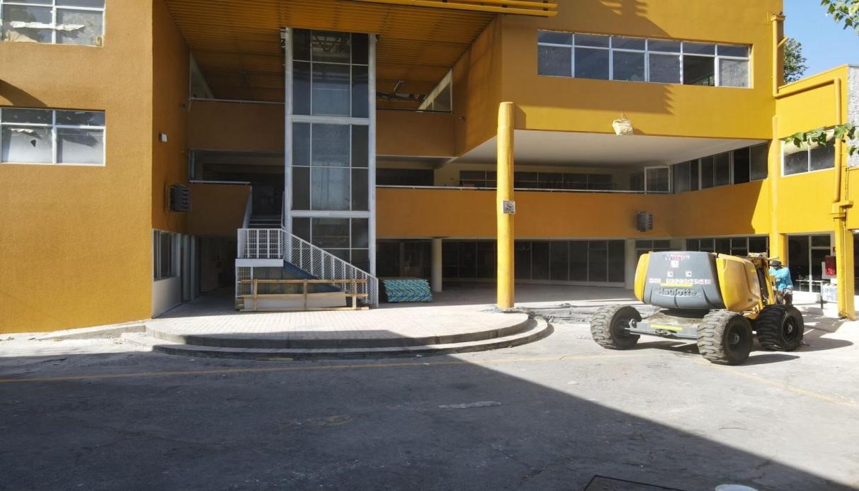 REVESTIMIENTOS Y PINTURAS